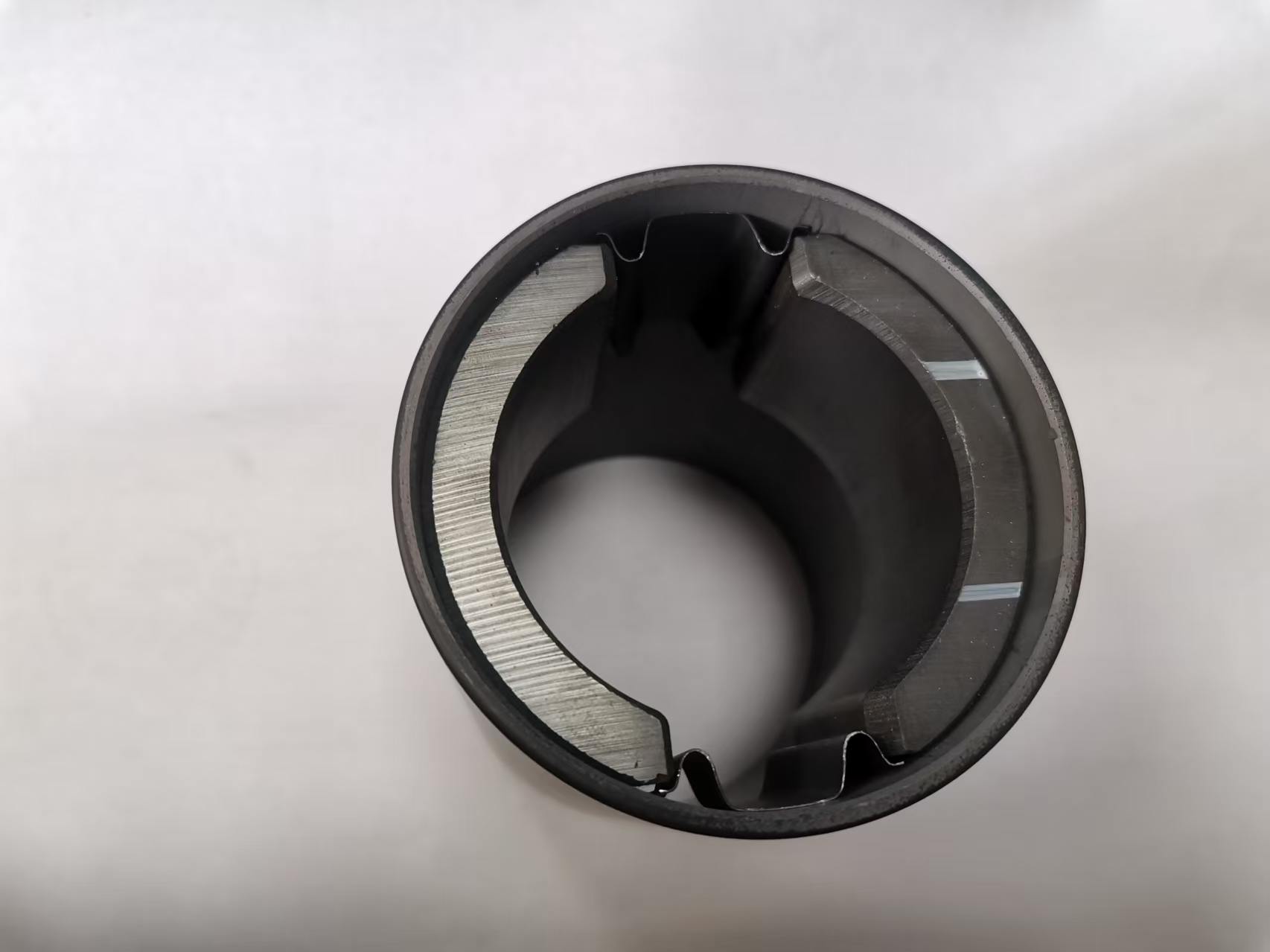 Yaodong اسمارٹ مینوفیکچرنگ نے اعلی کارکردگی والی موٹر مینوفیکچرنگ اپ گریڈ کو تیز کرنے کے لیے ملکیتی 